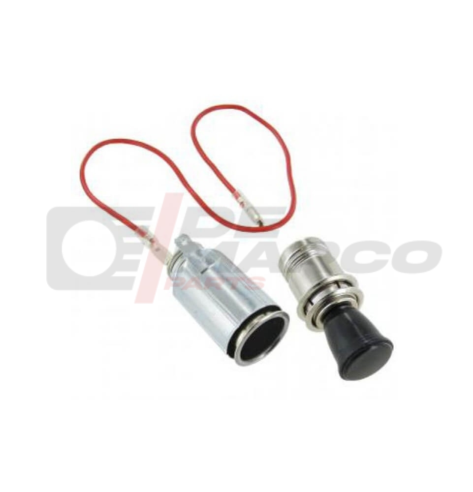 Encendedor con pomo negro para coches clásicos.