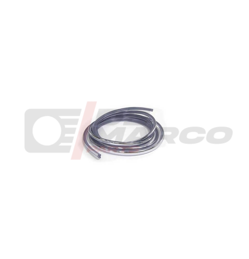 Chrome-plated plastic core for Renault 4 windshield and rear window seals. Chrome-plated plastic core for Renault 4 windshield and rear window seals.