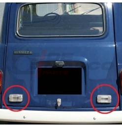 Luz de marcha atrás completa en portón trasero de Renault 4, ejemplo montado