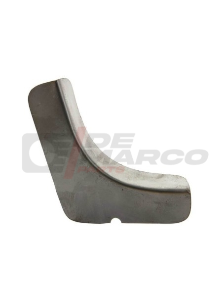 Panel de reparación del refuerzo lateral inferior derecho de la columna trasera del Renault 4