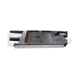 Reparación de chapa del chasis del Renault 4