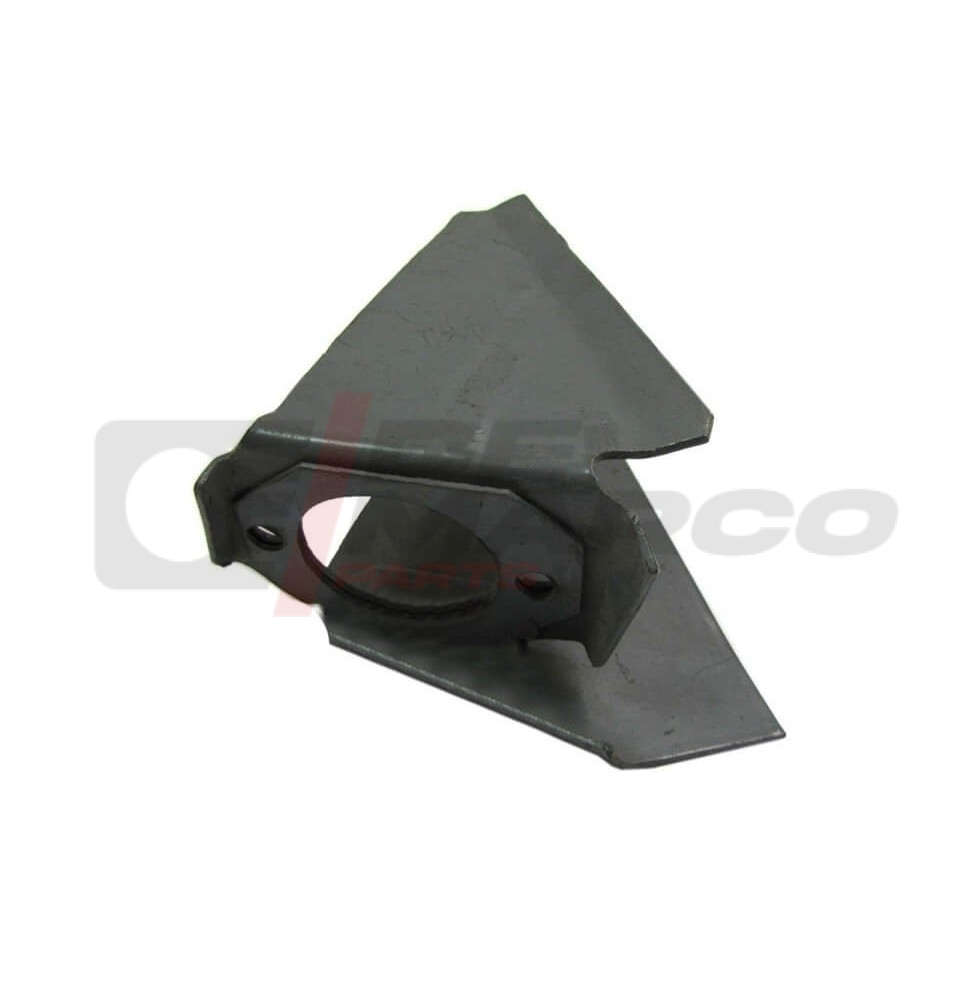 Placa triangular fijación eje delantero lado derecho R4