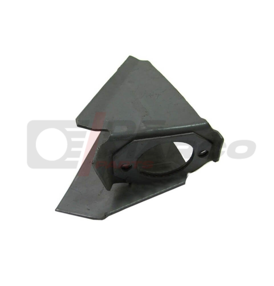 Placa triangular de fijación del eje delantero izquierdo R4