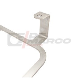 Detalle de la rejilla de protección de los faros del Renault 4