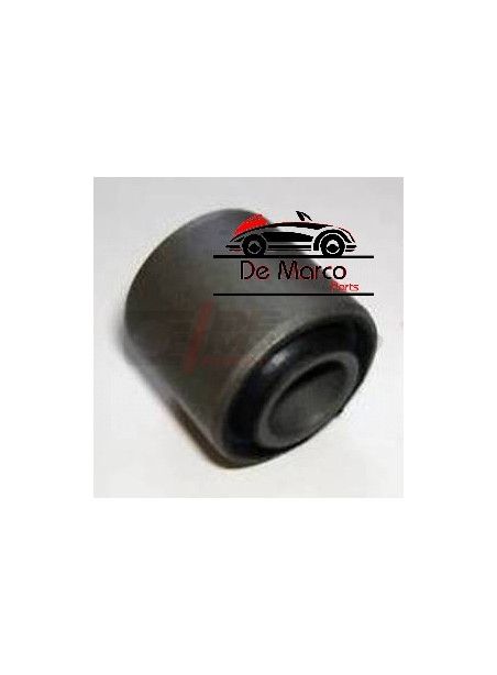 Brazo de suspensión superior Silentbloc para R4, R6